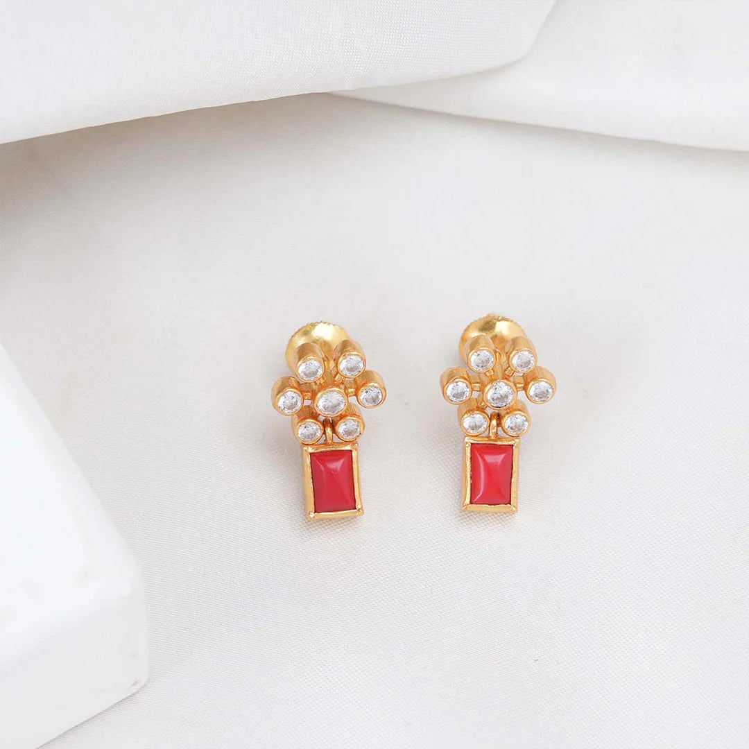 Red Square Zirconia Gold Earrings
