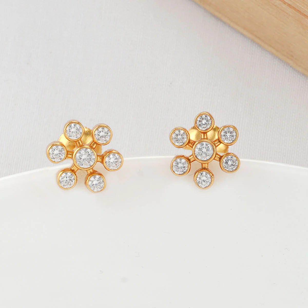 Bright Flower Stud Earrings