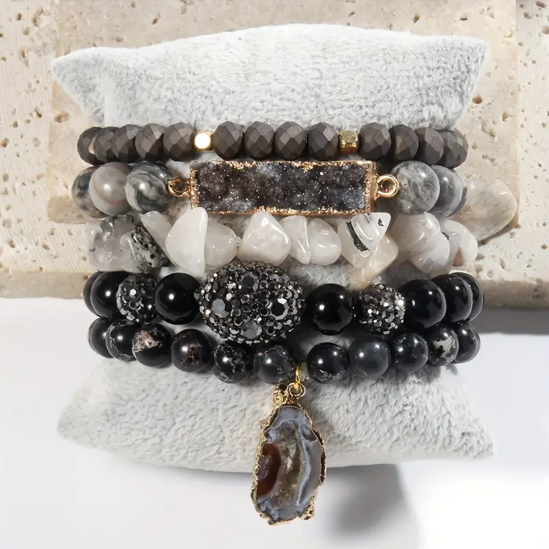 Mystic Power Black & White Bracelet Set