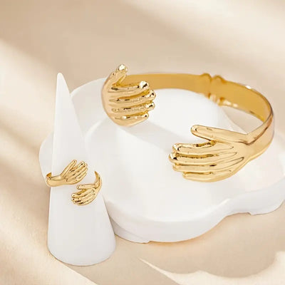 Always Embrace Golden Set