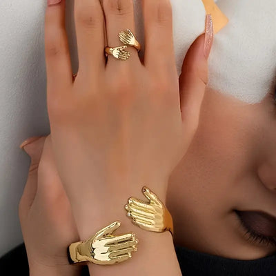 Always Embrace Golden Set